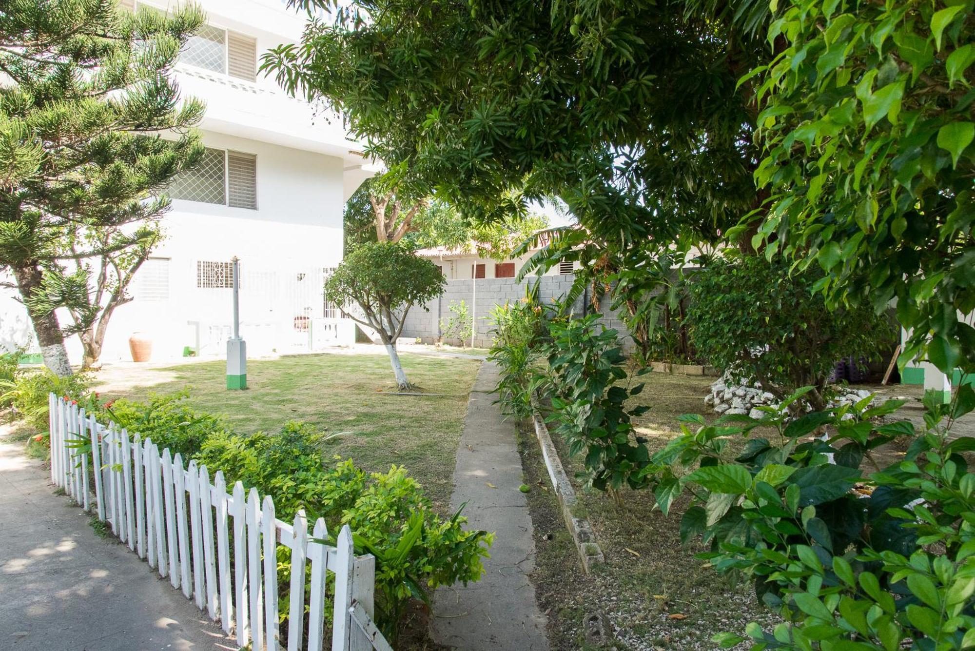 Villa Donna Inn Μοντέγκο Μπέυ Εξωτερικό φωτογραφία