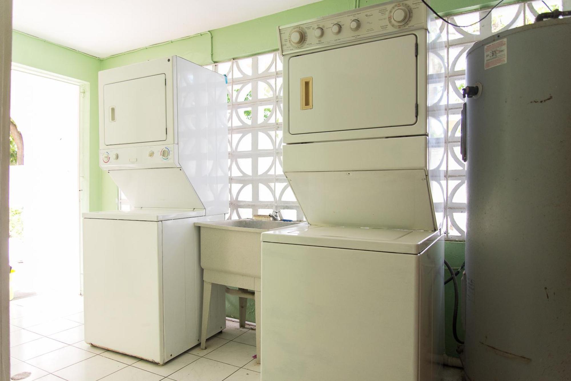 Villa Donna Inn Μοντέγκο Μπέυ Εξωτερικό φωτογραφία