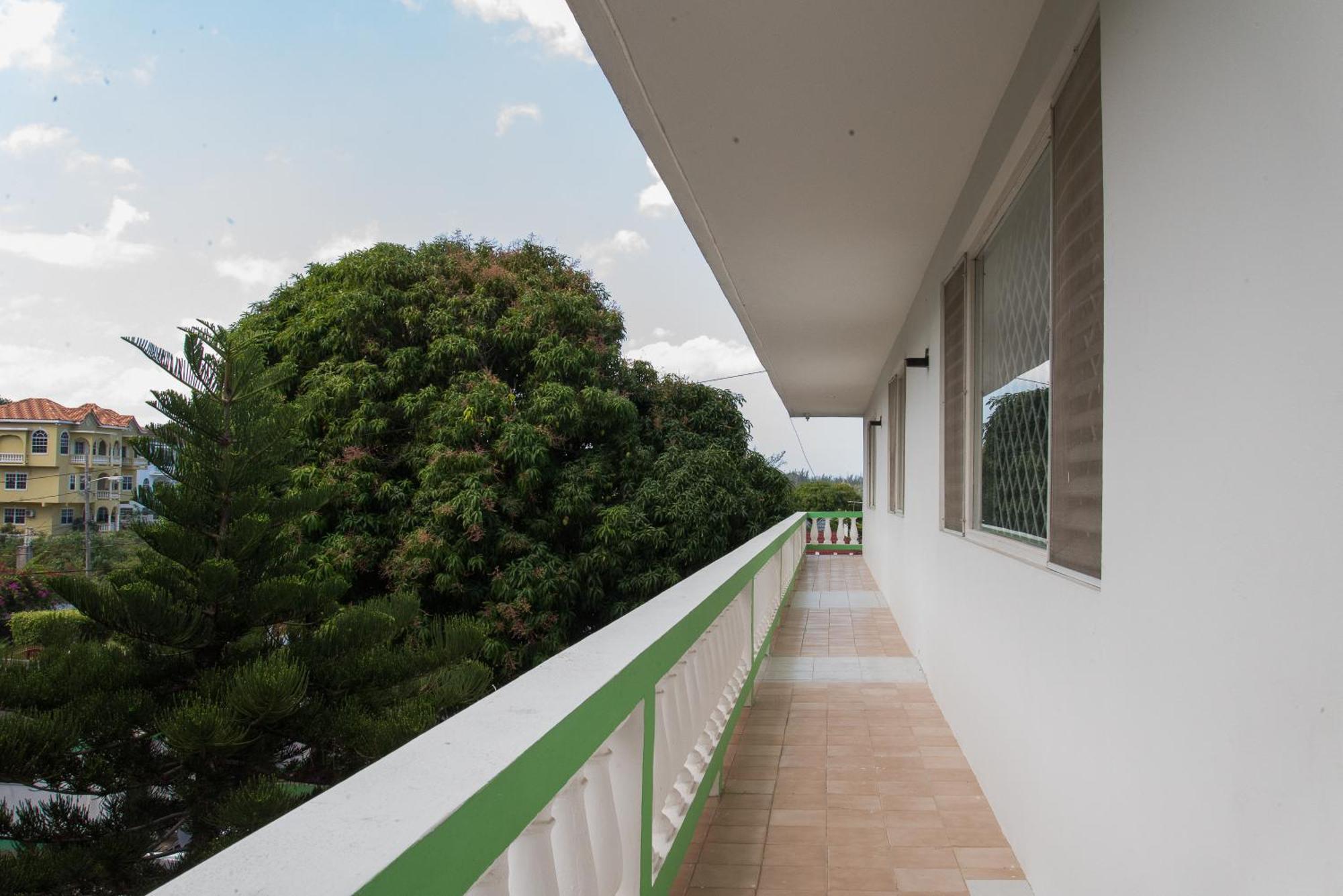 Villa Donna Inn Μοντέγκο Μπέυ Εξωτερικό φωτογραφία