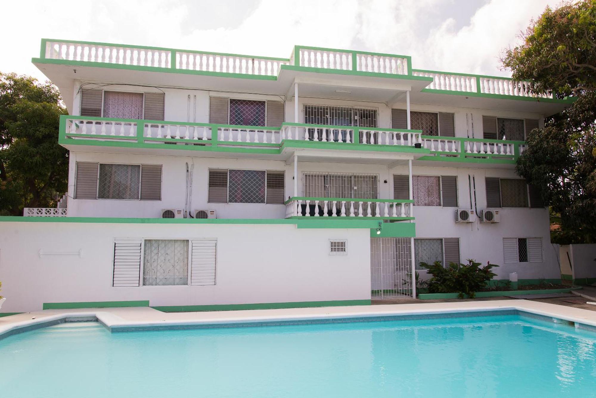 Villa Donna Inn Μοντέγκο Μπέυ Εξωτερικό φωτογραφία