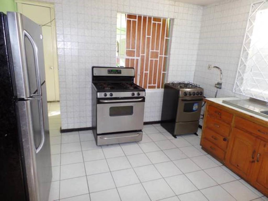 Villa Donna Inn Μοντέγκο Μπέυ Εξωτερικό φωτογραφία