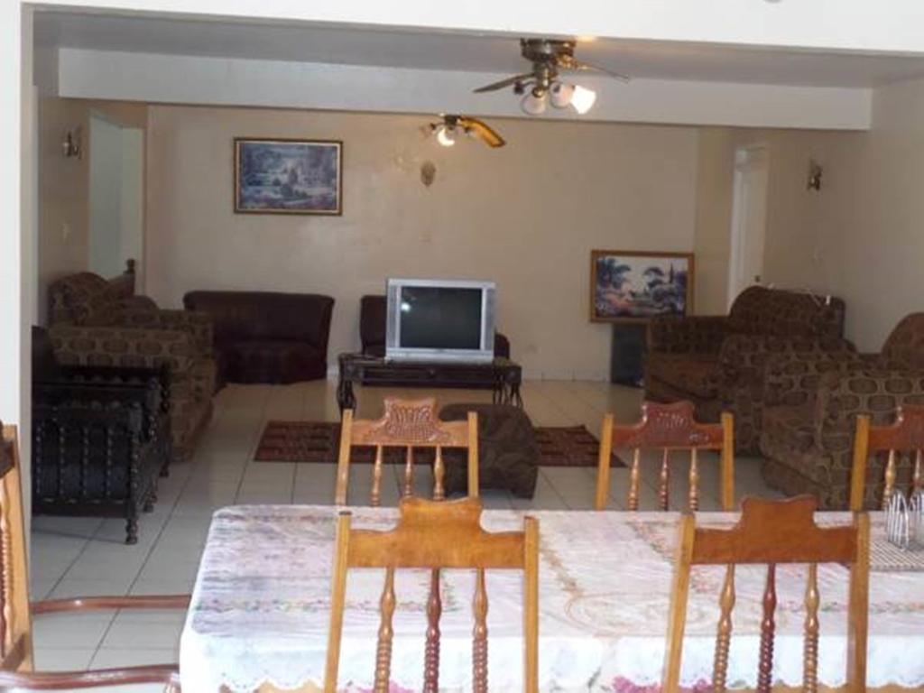 Villa Donna Inn Μοντέγκο Μπέυ Εξωτερικό φωτογραφία