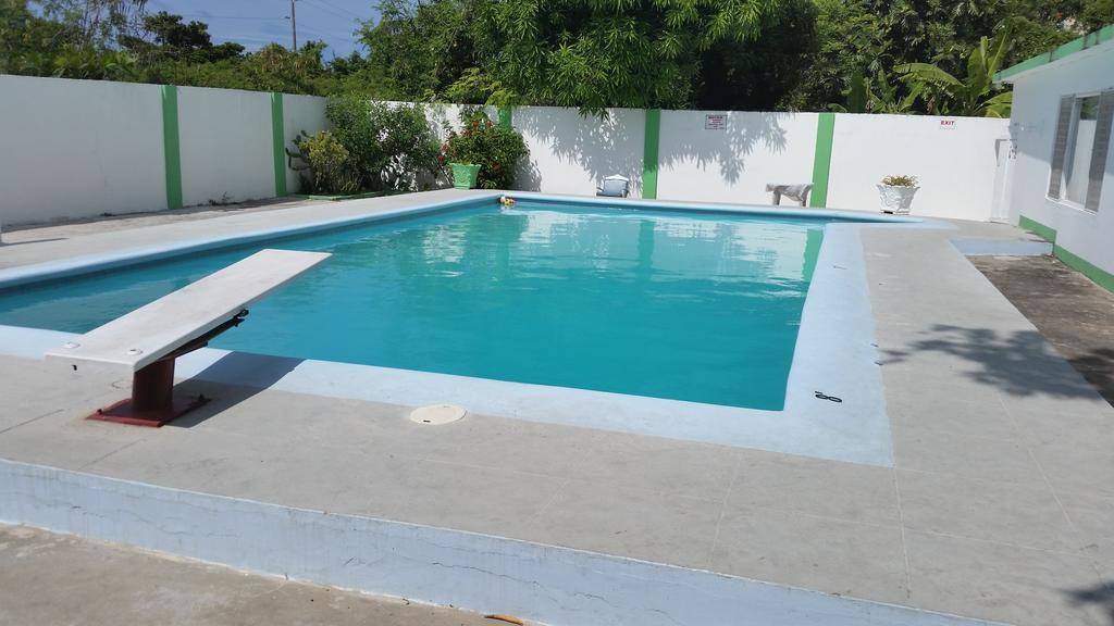 Villa Donna Inn Μοντέγκο Μπέυ Εξωτερικό φωτογραφία